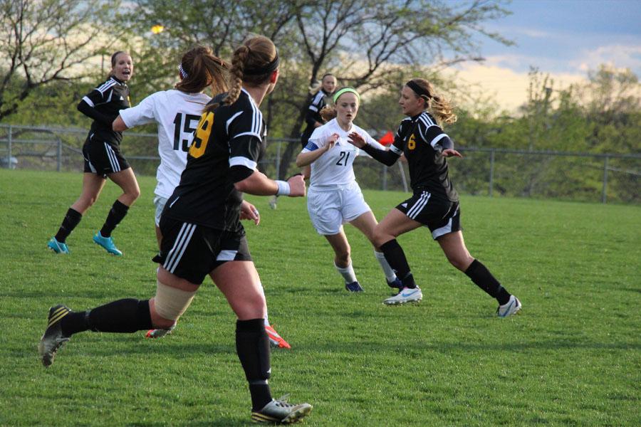 Gallery: Girls Soccer vs. SMEast