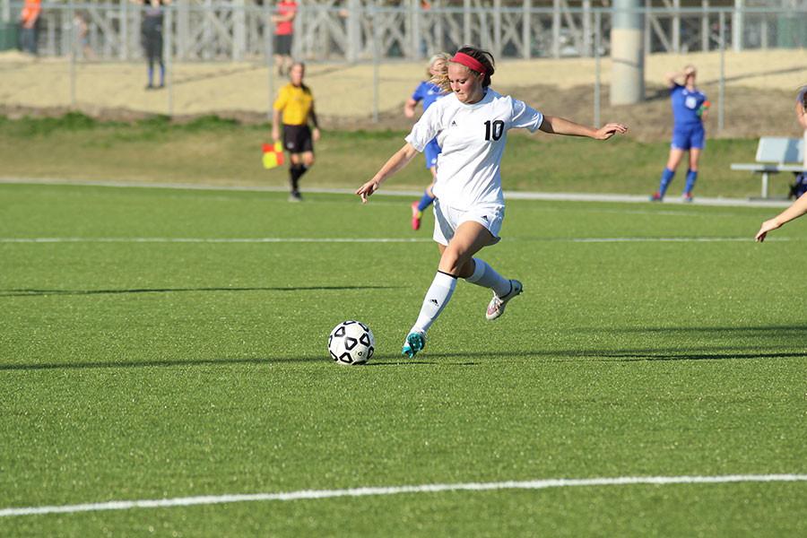 Gallery: Girls Varsity Soccer vs. Washburn Rural